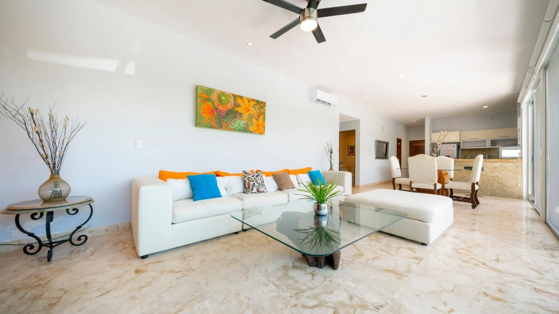 Modern 2 Bedroom Condo With Pool - Near To The Beach - Casa Del Mar 113 Playa del Carmen 0*,  Mexico